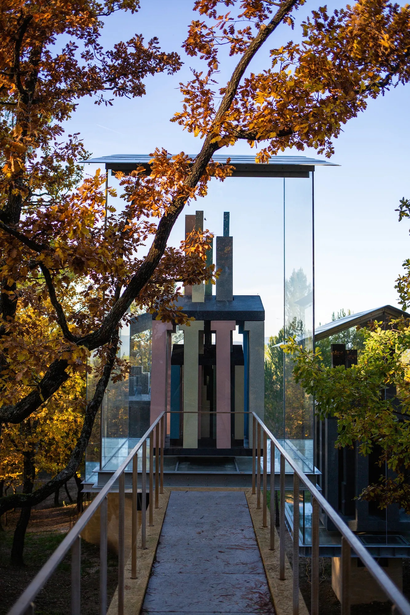 Chateau La Coste - Frank Ghery Glazed Boxes